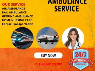 select-medivic-train-ambulance-service-in-indore-provide-professional-doctors-staff