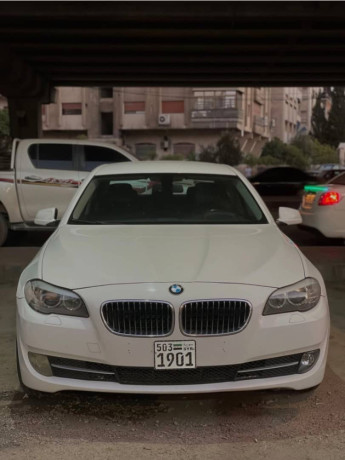 bmw-530i-2013-big-0