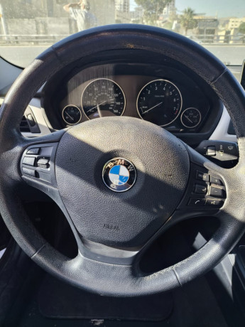 bmw-320-i-2016-big-11