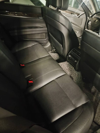 bmw-740-i-2010-big-4