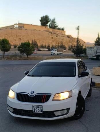 skoda-aoktafya-2015-big-3