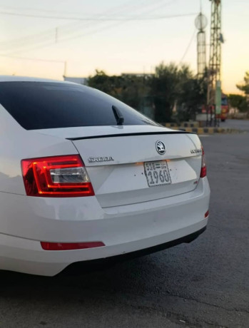 skoda-aoktafya-2015-big-2