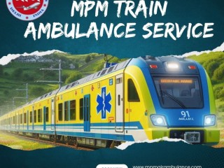 mpm-train-ambulance-in-kolkata-offers-an-assisted-medical-team-during-transfer