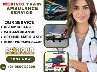 medivic-act-without-pause-during-transit-in-raipur-in-its-train-ambulance